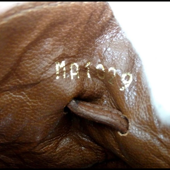 Louis Vuitton Sandals - Picture 8 of 8